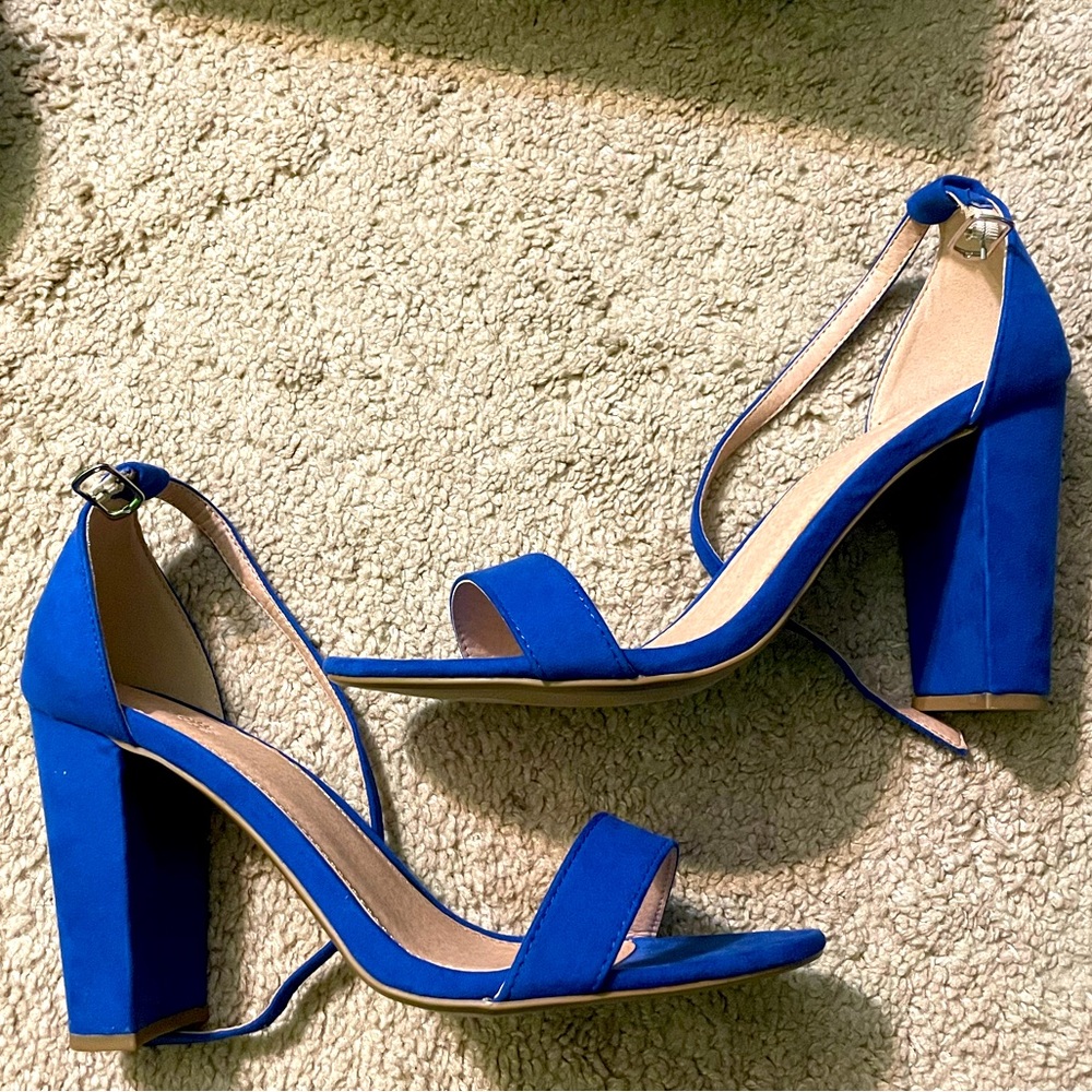Blue Heels